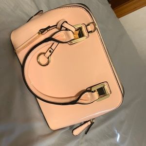 pink Simply Noelle handbag that has never been used